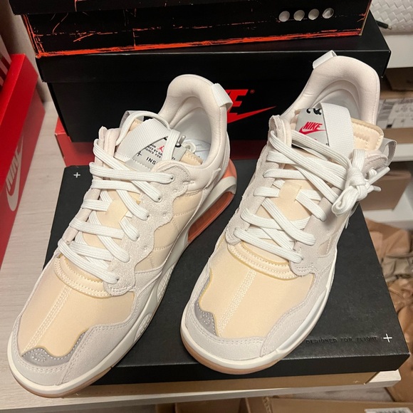 Brand New Sz 10 Jordan MA2 'Future Beginnings'w/Box